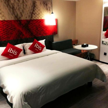 Ibis Sui Ning Hotel Suining  Buitenkant foto