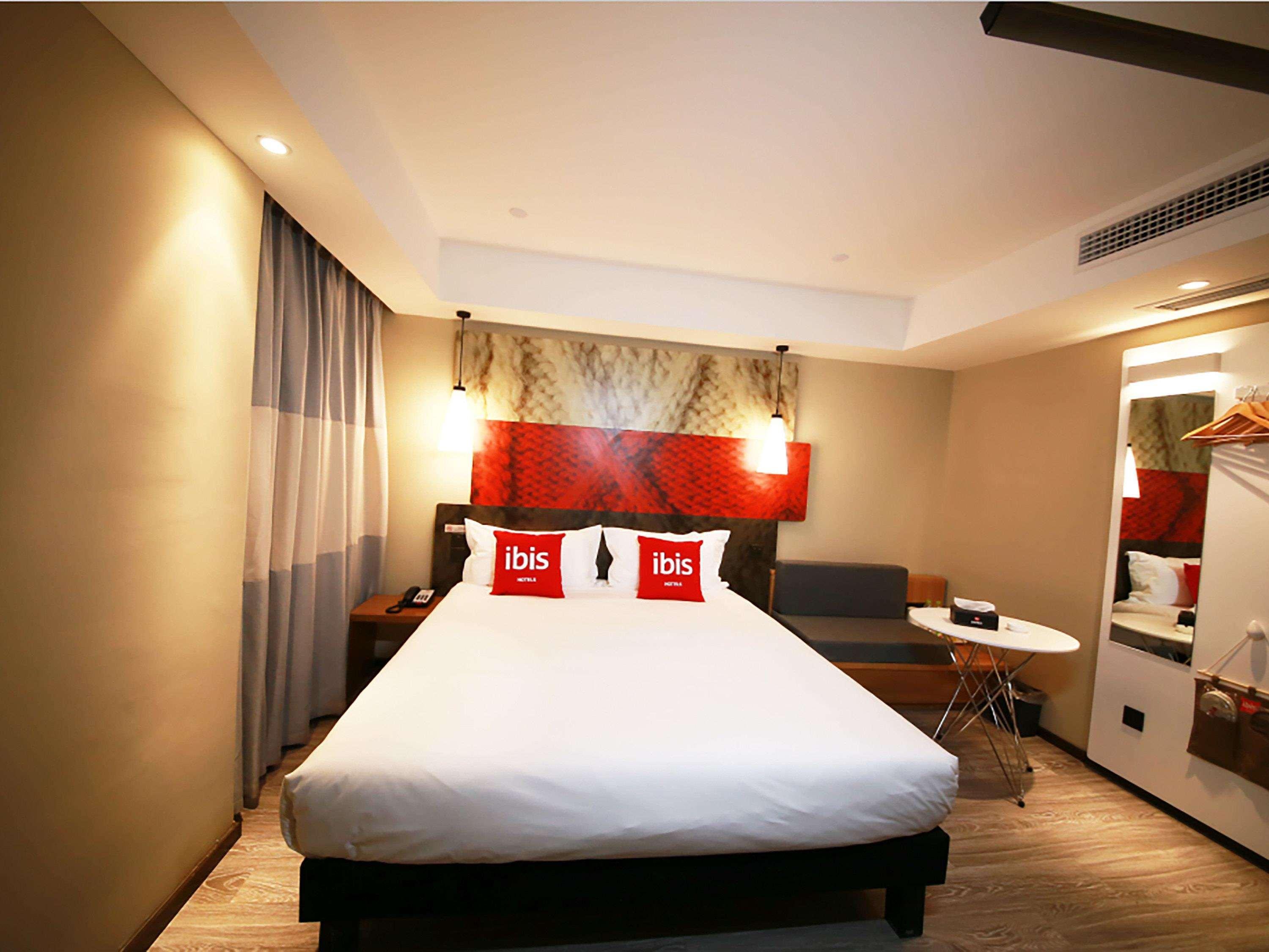 Ibis Sui Ning Hotel Suining  Buitenkant foto